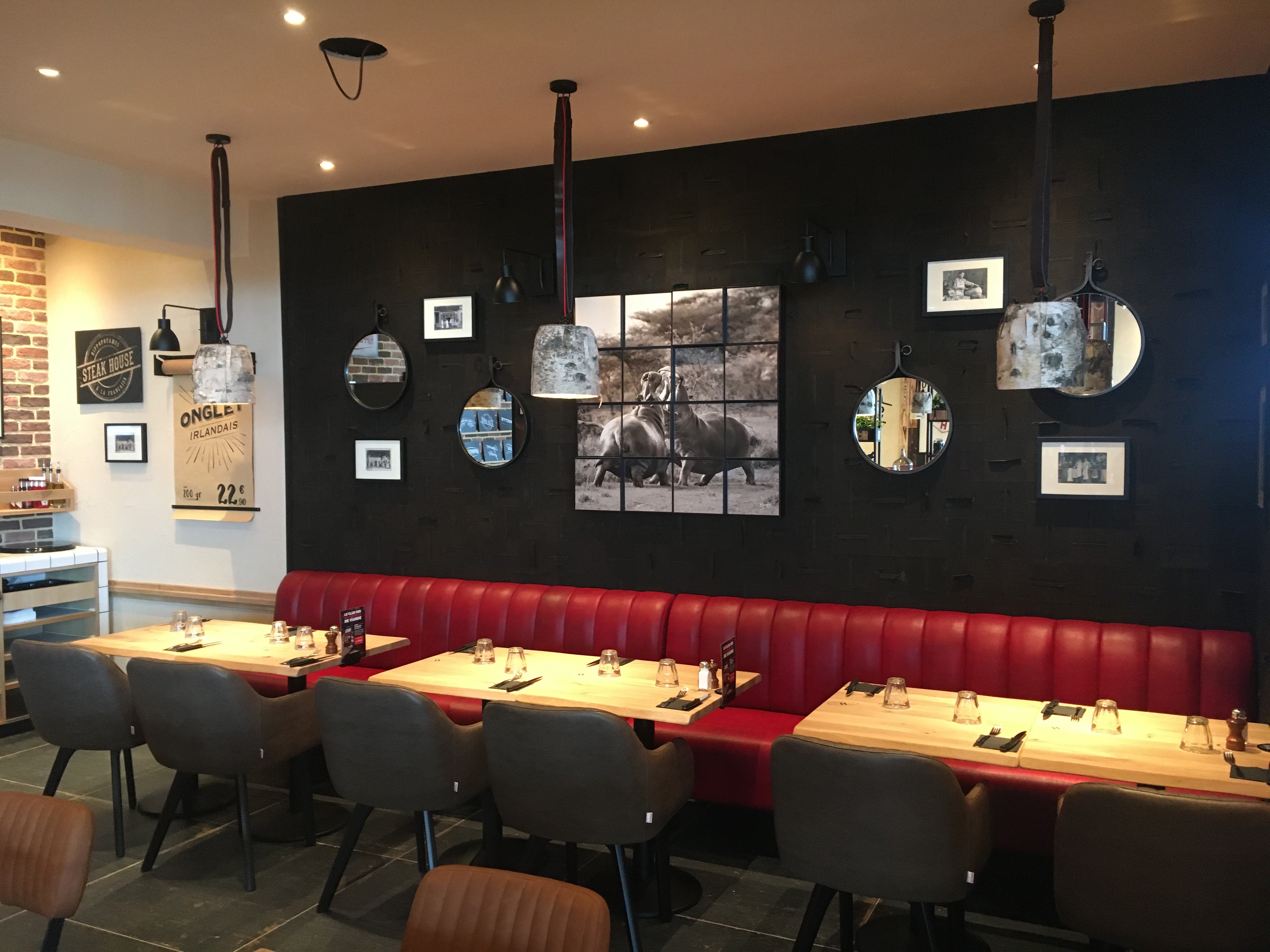 hippopotamus cormontreuil interieur