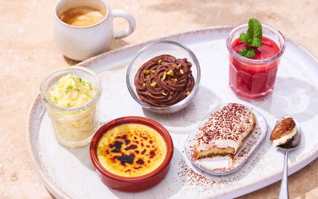 CAFÉS & GOURMANDISES